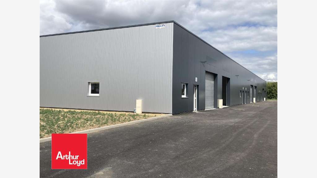 A louer local neuf 144m² ZAC Livraindières à Dreux