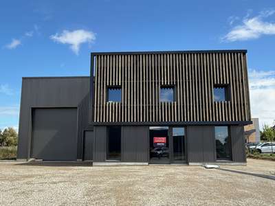 A louer local d'activité neuf 423m² ZA Lamballe