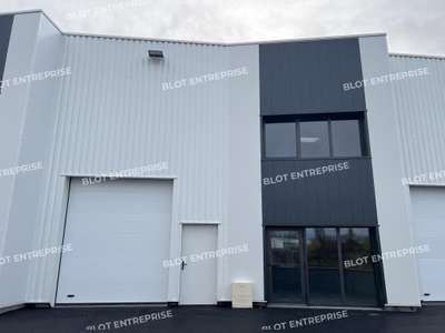 A louer local d'activité neuf 193m² à Pleumeleuc