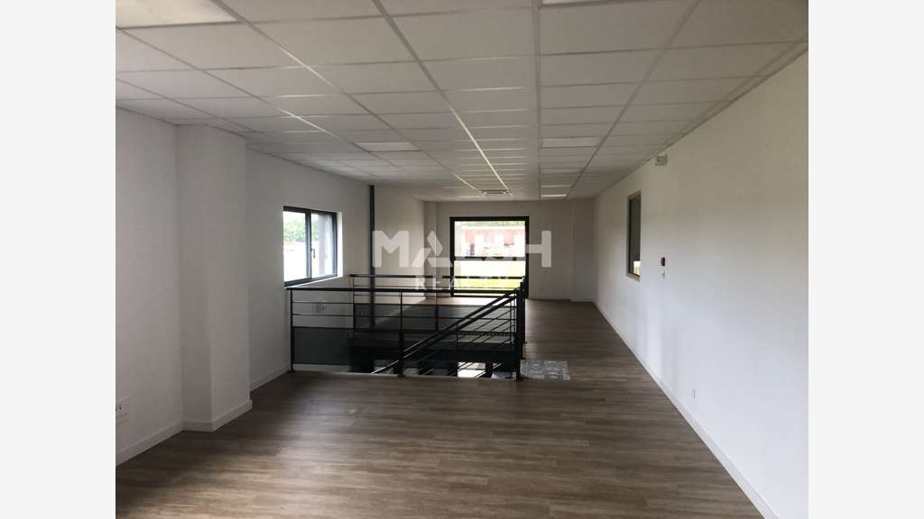 A louer local d'activité neuf 516m² ZI de Riorges