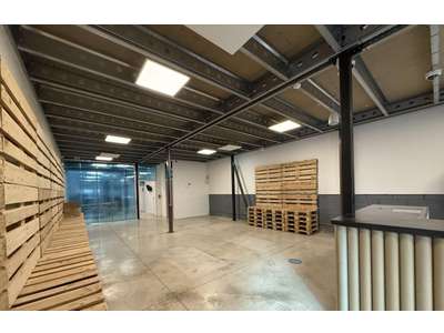 Location Locaux d'activités - Entrepôts à Reims