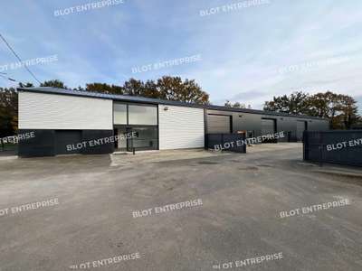 Location Locaux d'activités - Entrepôts à Saint-Armel