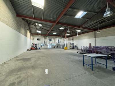 Location Locaux d'activités - Entrepôts à Saint-Étienne