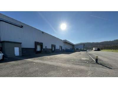 Vente Locaux d'activités - Entrepôts à Saint-Quentin-Fallavier