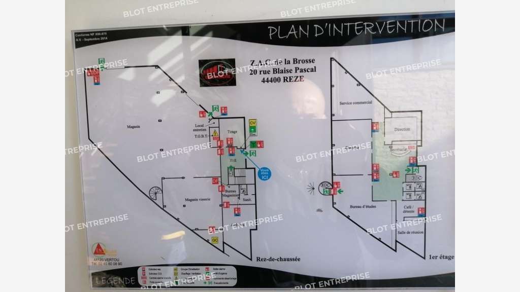 A louer local activités 1 313m² à Rezé Sud