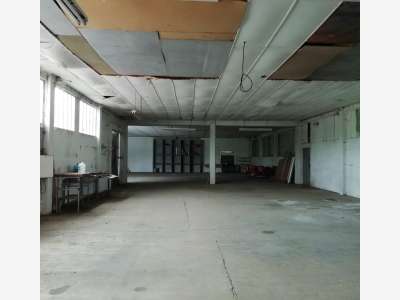 Local de 800m² à louer à Brienon sur Armançon