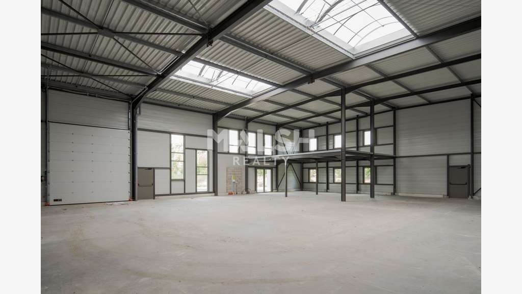 A louer local d'activité 515m² à Trévoux ZI Fétan 