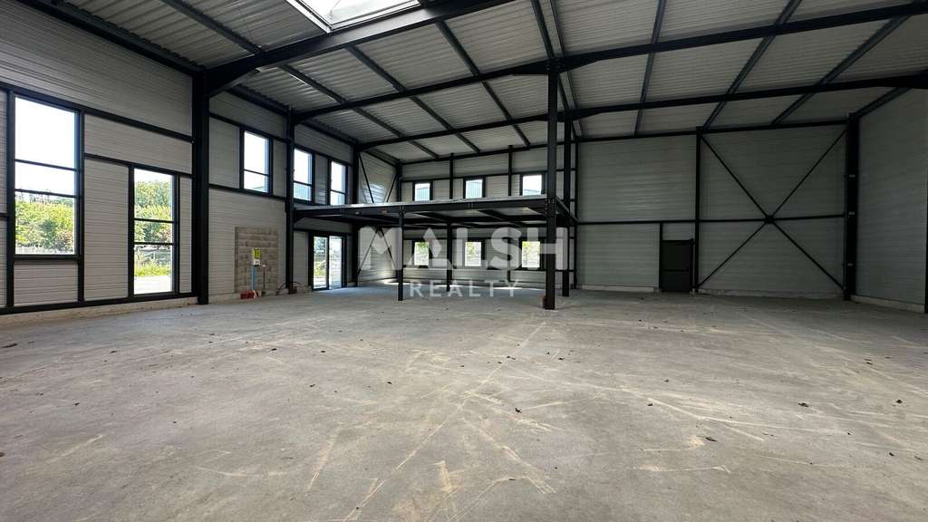 A louer local d'activité 515m² à Trévoux ZI Fétan 