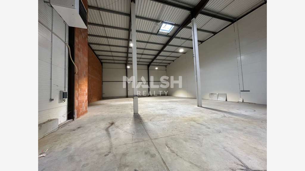 Loue local d'activités 743m² ZI auréats à Valence