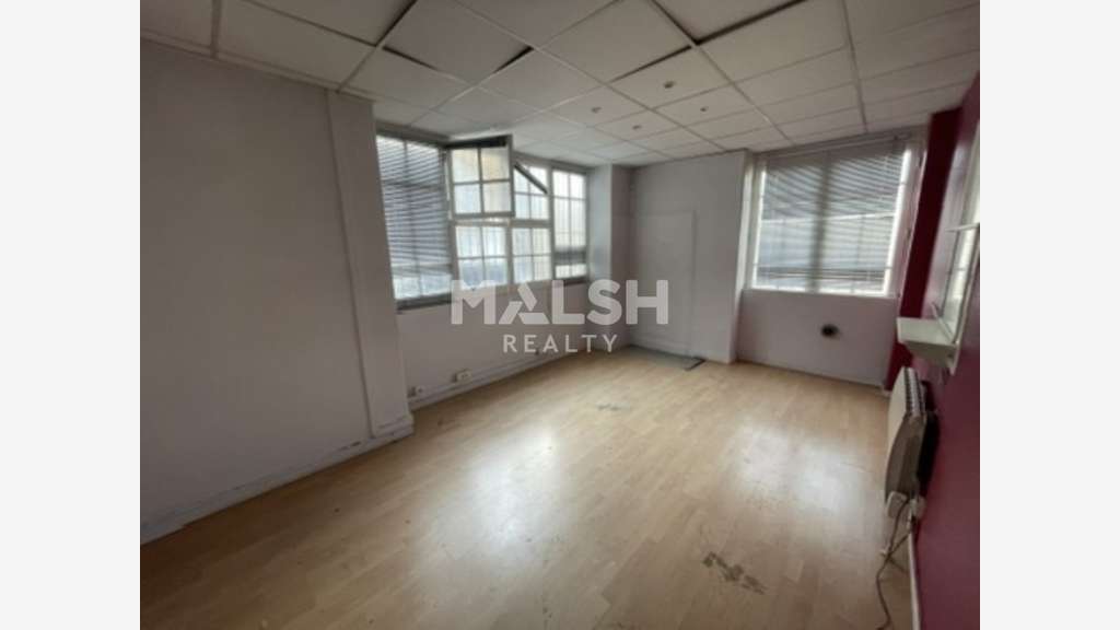 Loue local d'activités de 85m² à Villeurbanne