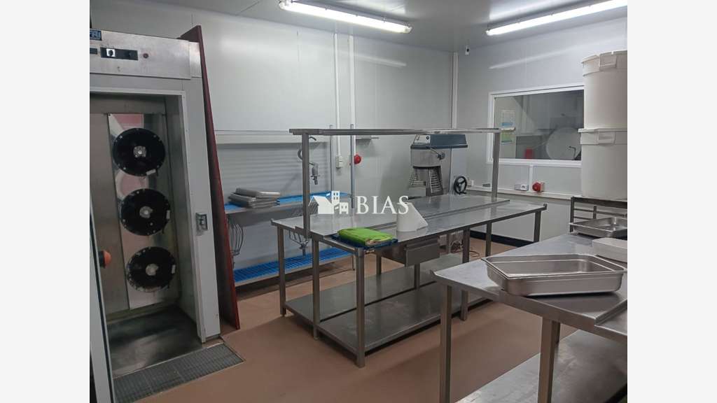 A louer local alimentaire 300m² à a Honfleur
