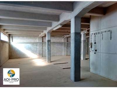 Local Artisanal à Louer Bordeaux 178m²