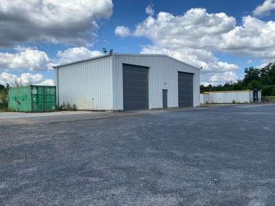 Location Locaux d'activités - Entrepôts à Dompierre-sur-Besbre