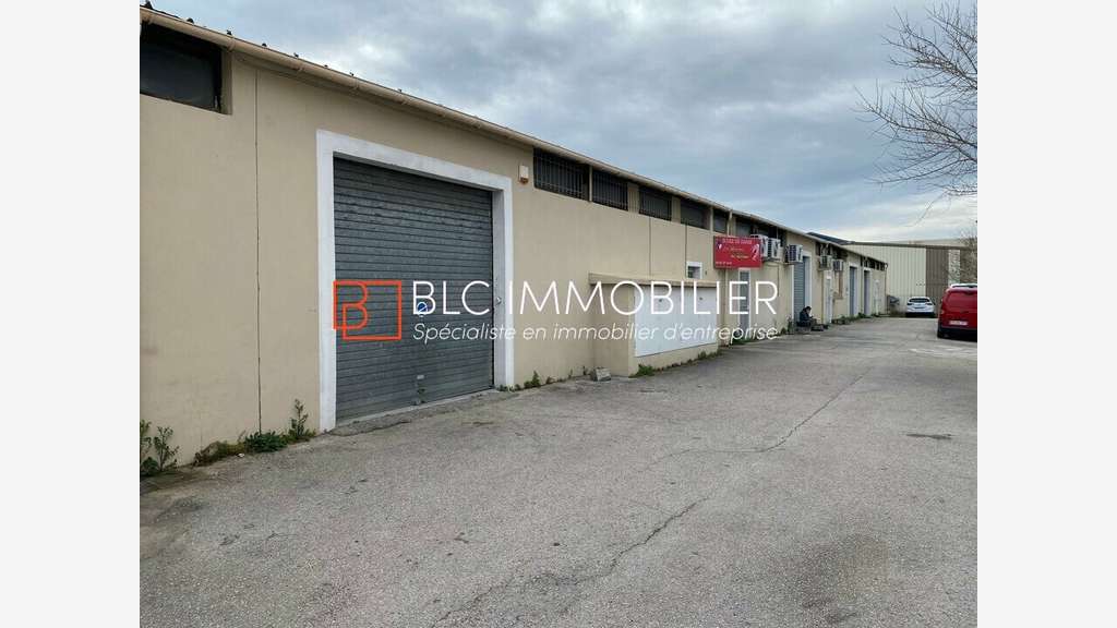 Local 120m² à louer ZI des Paluds à Aubagne