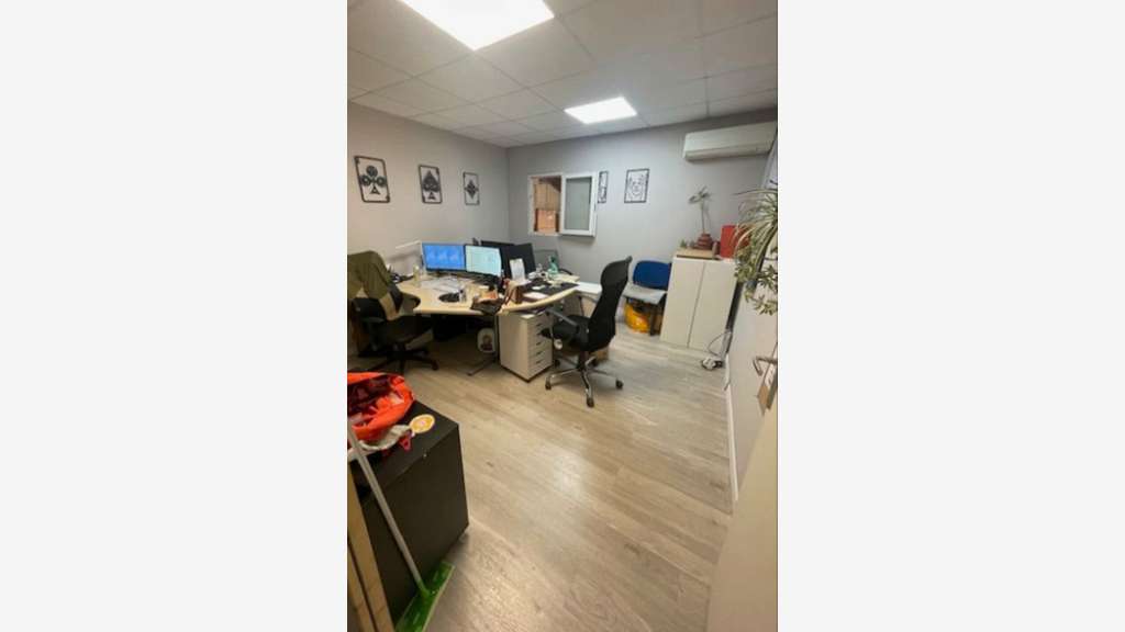 Local 60m² à louer ZI des Paluds à Aubagne