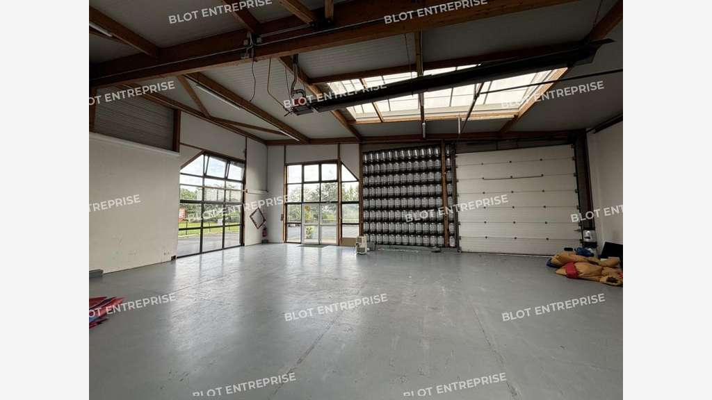 A louer local d'activité 188m² à Carquefou