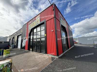 Location Locaux d'activités - Entrepôts à Carquefou
