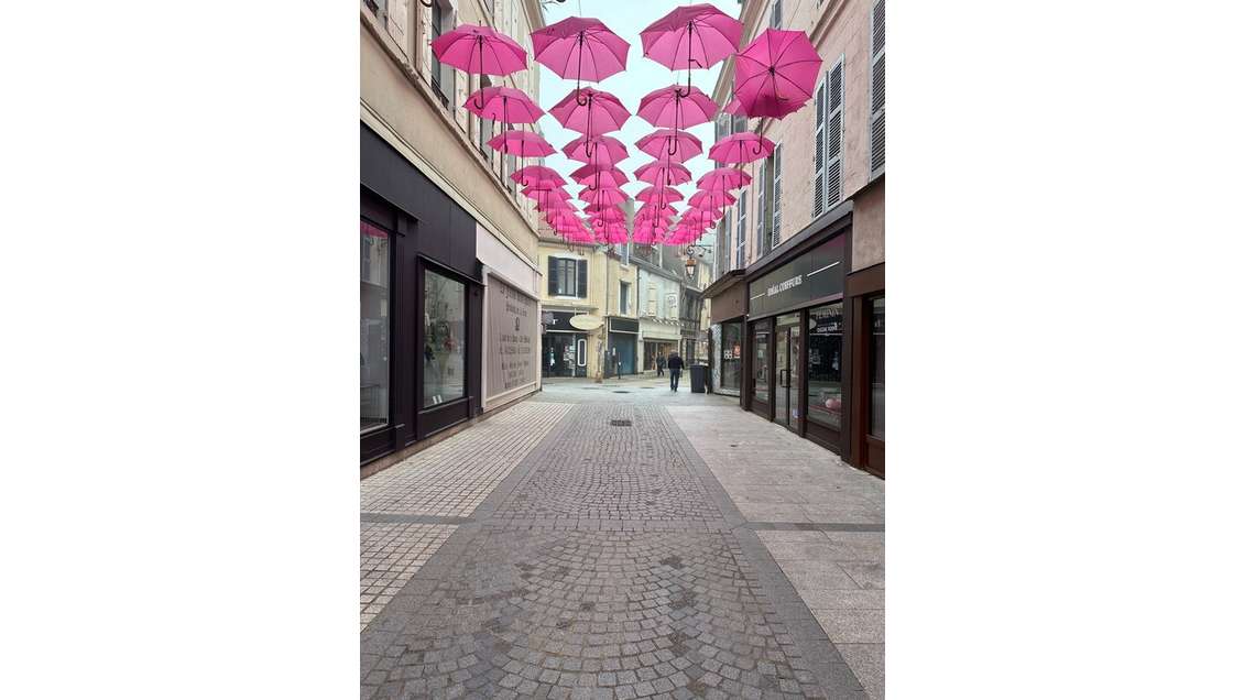 A louer local 48m² quartier médiéval à Montluçon