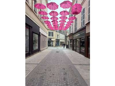 Location Locaux commerciaux - Boutiques à Montluçon