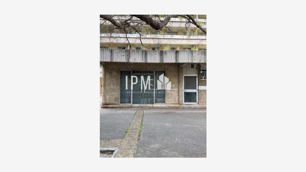 A louer bureau 60m² Marseille 13008 St Giniez