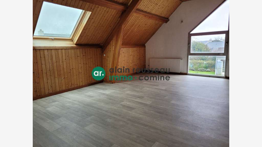 A louer local bureaux 205m² à Orvault Rte Vannes