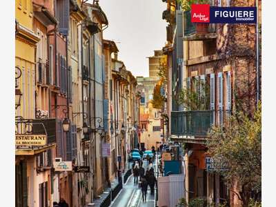 A louer local 85m² Aix-en-Provence centre