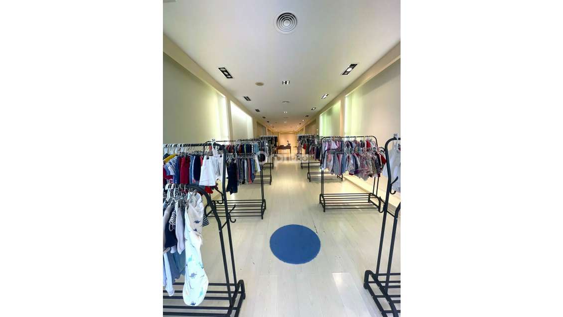 A louer local commercial 166m² à Saint-Quentin