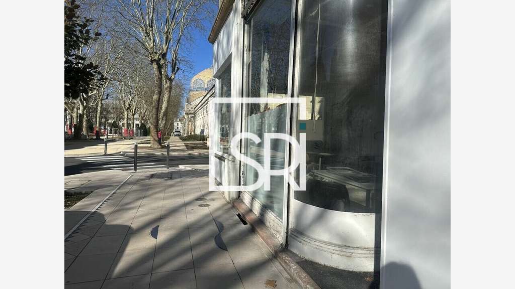 Local commercial 100m² à louer à Vichy