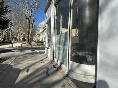Local commercial 100m² à louer à Vichy 