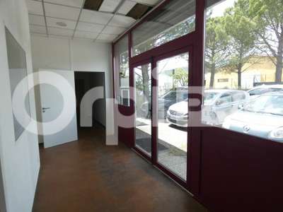 Location Locaux commerciaux - Boutiques à Volx