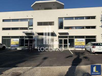 A louer local commercial 1200m² La colle sur Loup