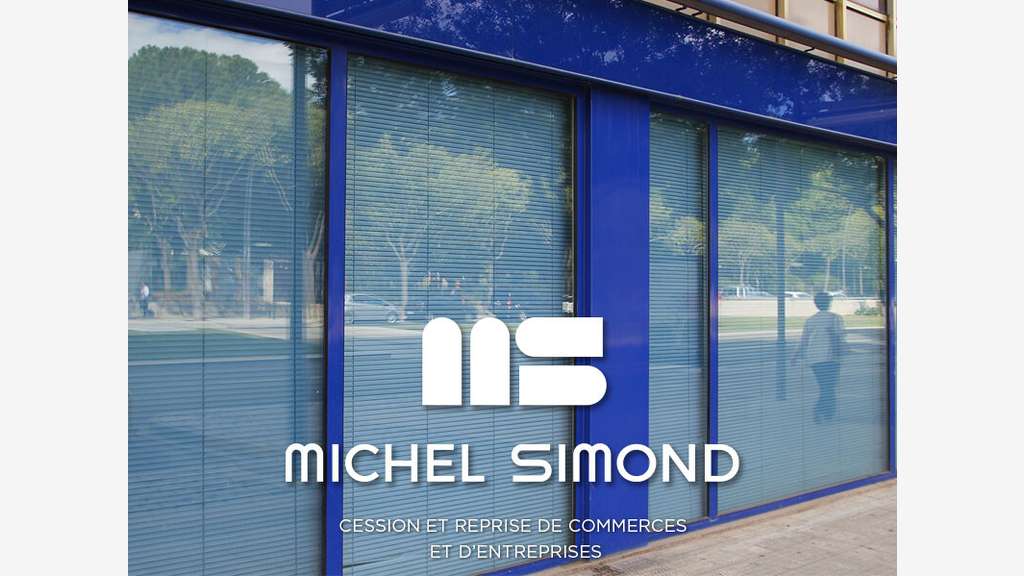 A louer local commercial de 135m² en zc à Vedène