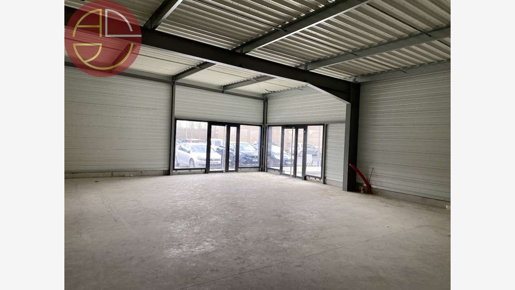 A louer local commercial 145m² à Toulouse Thibaud