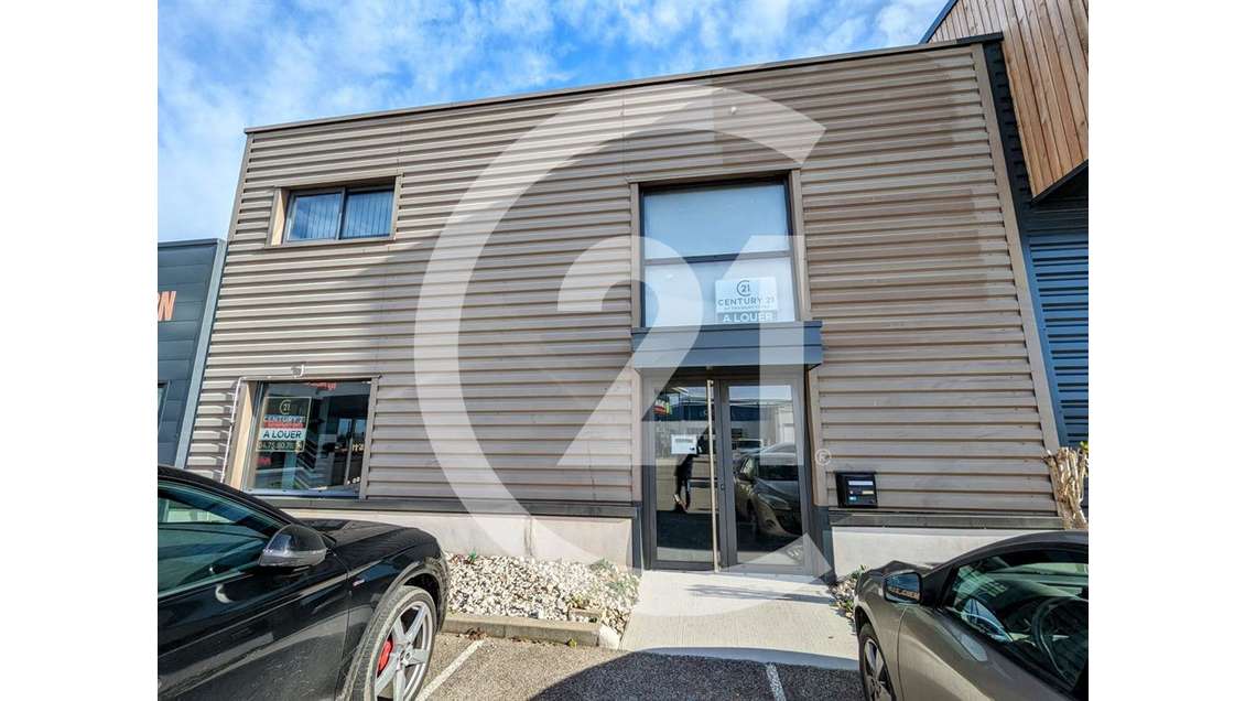 Loue local commercial 160m² St Marcel les Valence