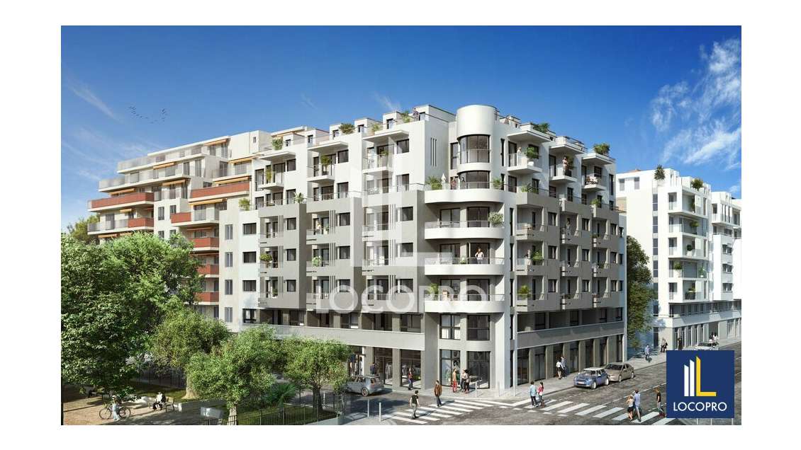 Local commercial de 202m² à louer à Nice