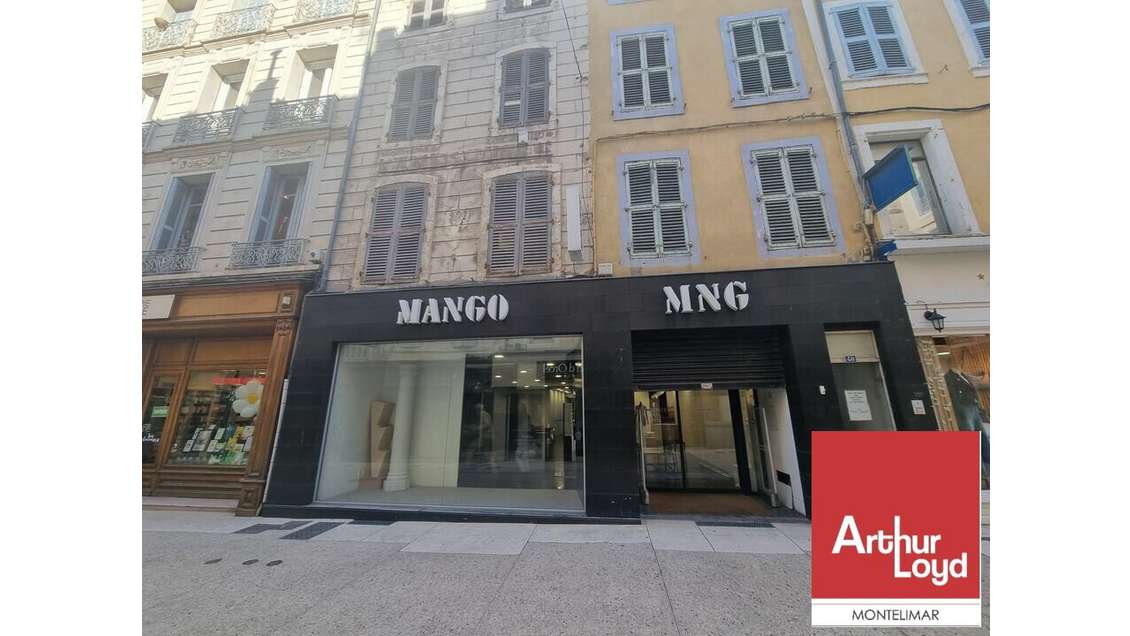 Local commercial 250m² à louer Montélimar centre