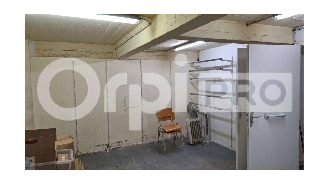 A louer local commercial 135m² à St-Nazaire centre