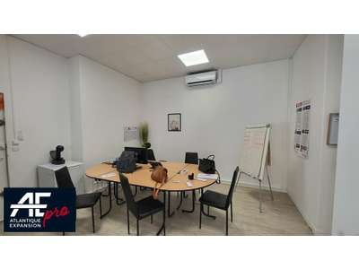 Location Locaux commerciaux - Boutiques à Saint-Nazaire
