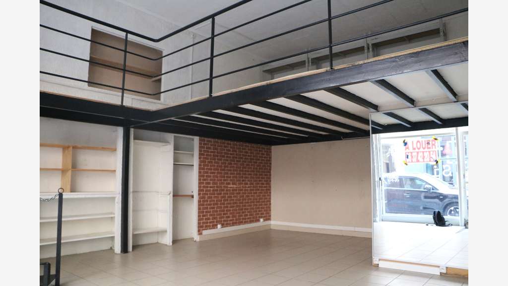 A louer local commercial de 51m² à Grenoble centre