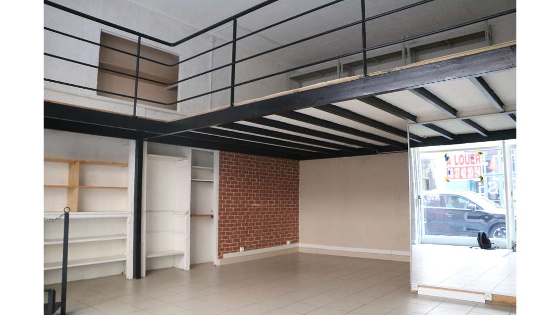 A louer local commercial de 51m² à Grenoble centre