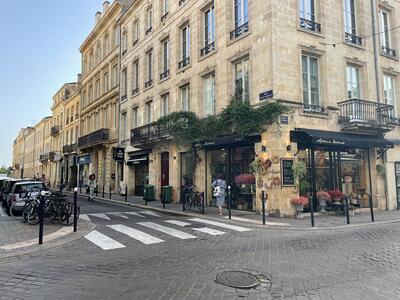 Location Locaux commerciaux - Boutiques à Bordeaux
