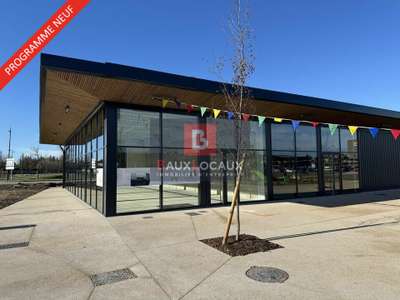 Local commercial 179m² à louer à Monteux