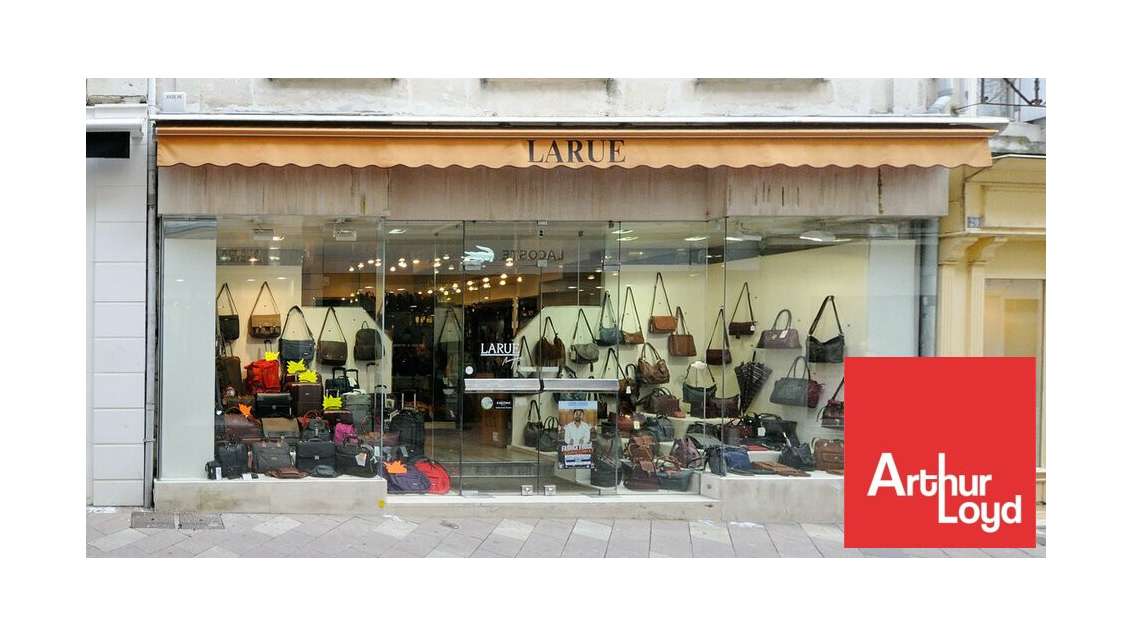 A louer local 174m² rue piétonne n°1 à Poitiers  