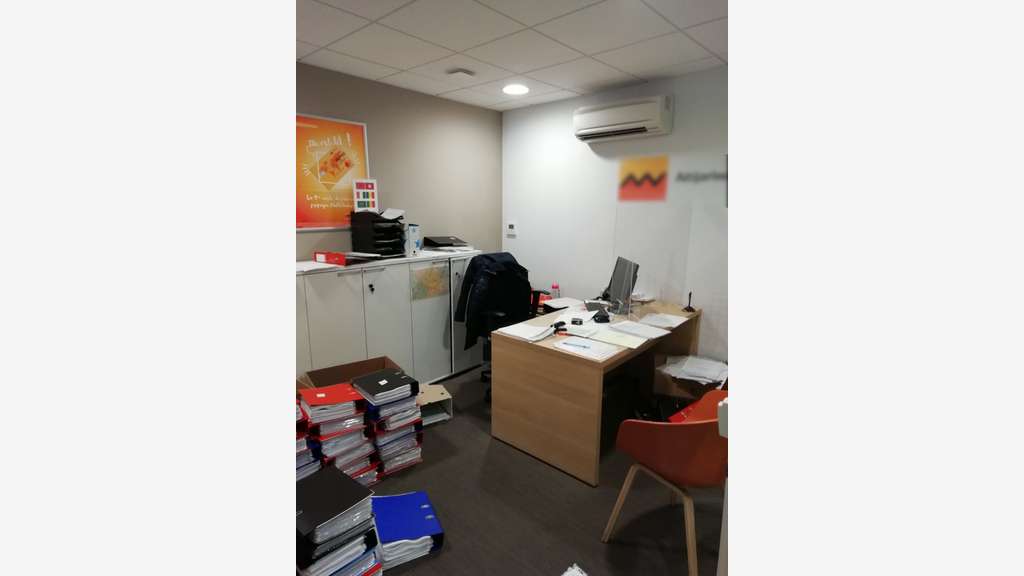 A louer local commercial de 105m² à Agen centre