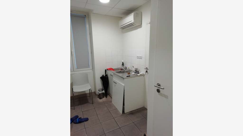 A louer local commercial de 105m² à Agen centre