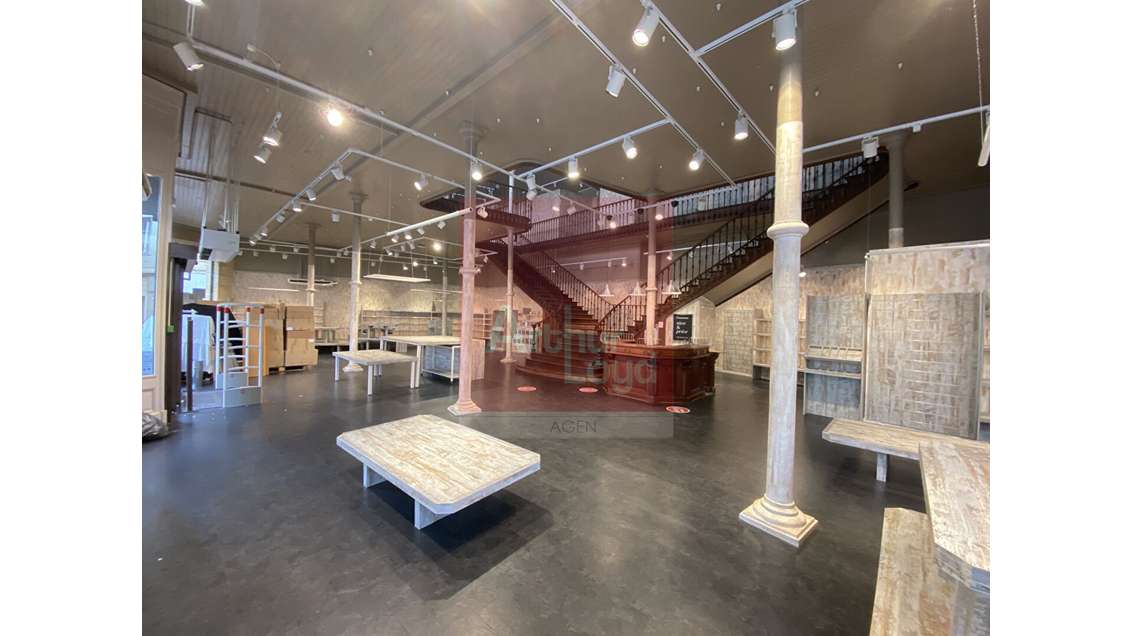 Local commercial d'exception à louer 712m² Agen