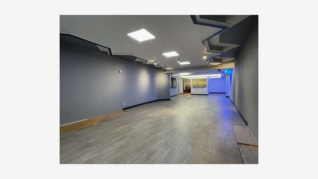 Local commercial 230m² à louer centre-ville Aix