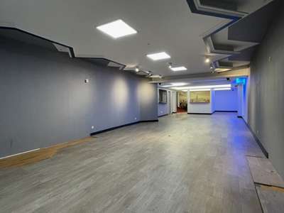 Local commercial 230m² à louer centre-ville Aix