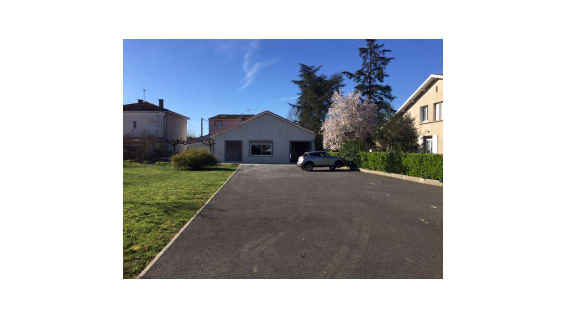 A louer local commercial 235m² centre ville d'Albi