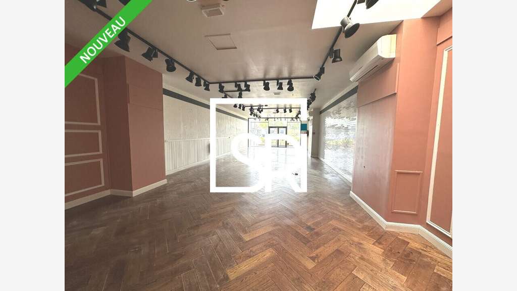 Location local commercial 149m² à Aubière KM lancé